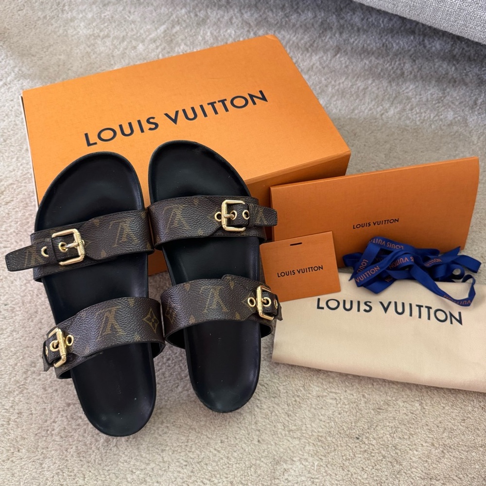 Louis Vuitton Bom Dia Flat Mule Sandals